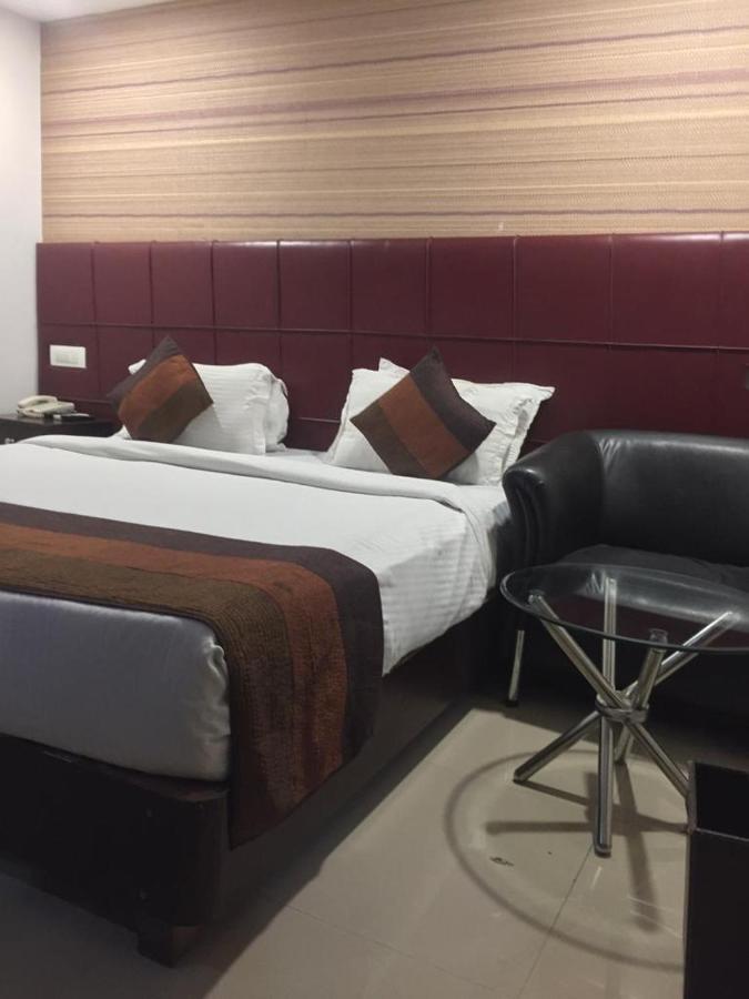 Hotel Patliputra Nirvana Patna  Eksteriør billede